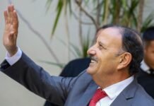 Quintela congela tarifas y baja cuotas de viviendas para amortiguar el impacto de las políticas nacionales